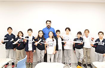Model Uçak Yapımı Kulübü Öğrencileri Bilim ve Yaratıcılığı Birleştiriyor