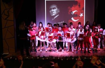 ide’liler, 29 Ekim Cumhuriyet Bayramını Coşkuyla Kutladı