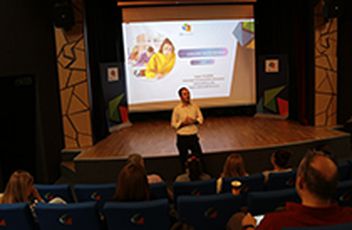 LGS’ye Doğru Bilinçli Adımlar: ide okulları’ndan 8. Sınıf Velilerine Rehberlik Semineri