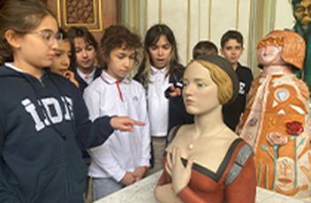 Dönüşümün İzinde: ide okulları Öğrencileri Folia Sergisi’nde