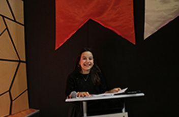 “Hadi ide’li Göster Kendini” Sahnesinde Yetenek ve Cesaret Buluştu