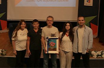 Mikro Dünyanın İzinde: Prof. Dr. İrfan Türetgen ile Bilimsel Bir Keşif