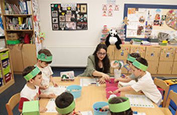 Hikâyeden Yaşama: “The Very Hungry Caterpillar” ile Dil, Matematik ve Sağlıklı Yaşam Yolculuğu