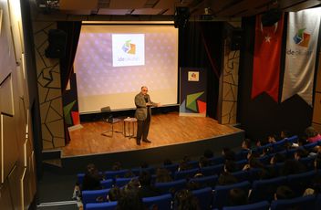 Yalvaç Ural’la “Anadolu Efsaneleri” Söyleşisi
