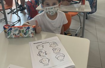 ide'liler, İngilizce Dersinde Eğlenerek Öğreniyor!