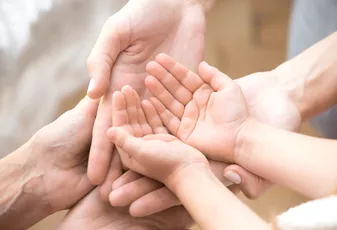 Öz Güven Gelişiminde Anne Babanın Rolü