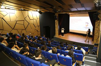 ide'de 7. Sınıf Öğrencilerimi LGS 2024 Toplantısı Yapıldı