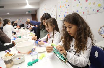 ide "Renkli Düşler Kapanı" Sanat Atölyesi Rengarenk Geçti!